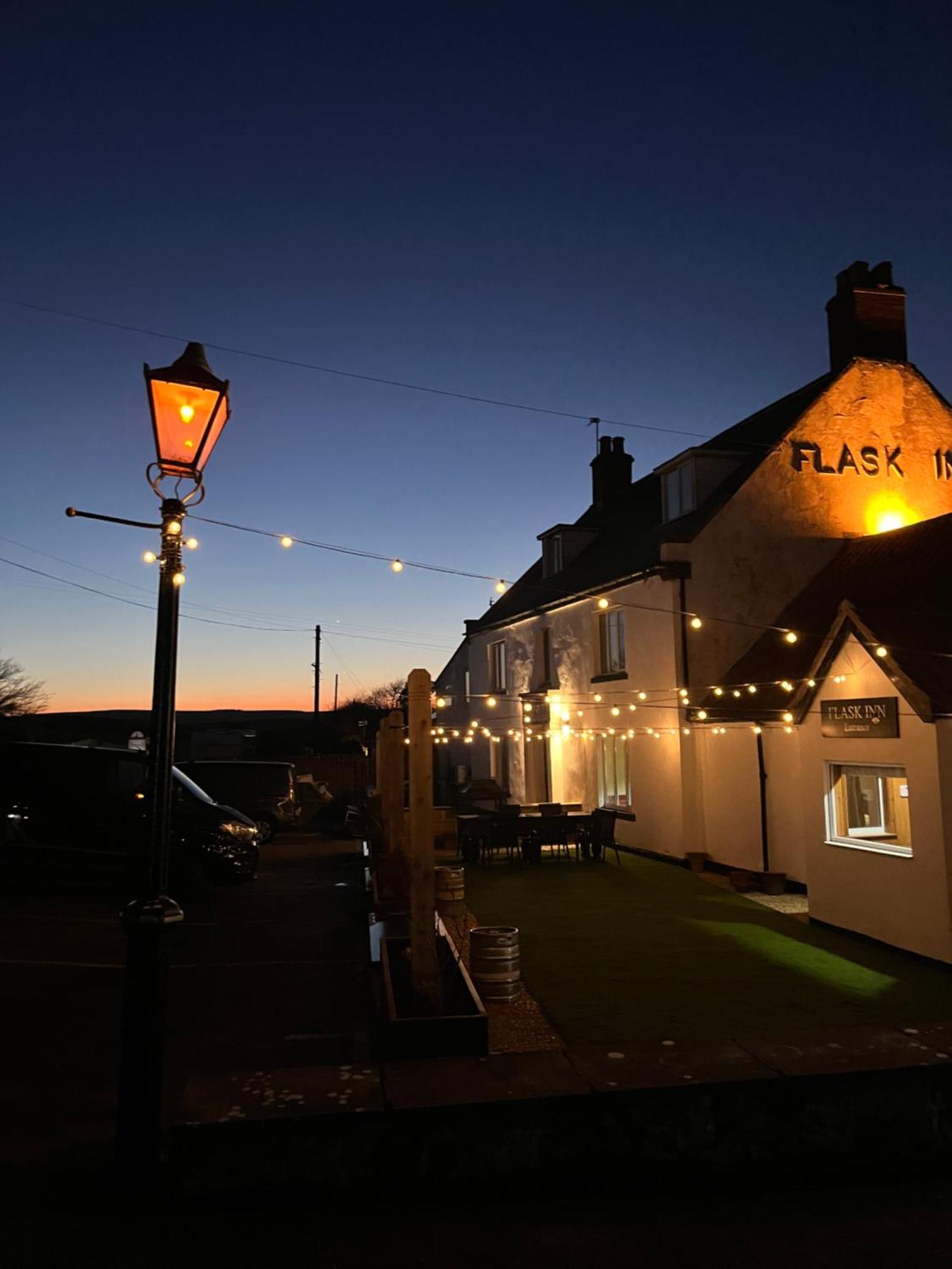 The Flask Inn, Fylingdales, Whitby ภายนอก รูปภาพ